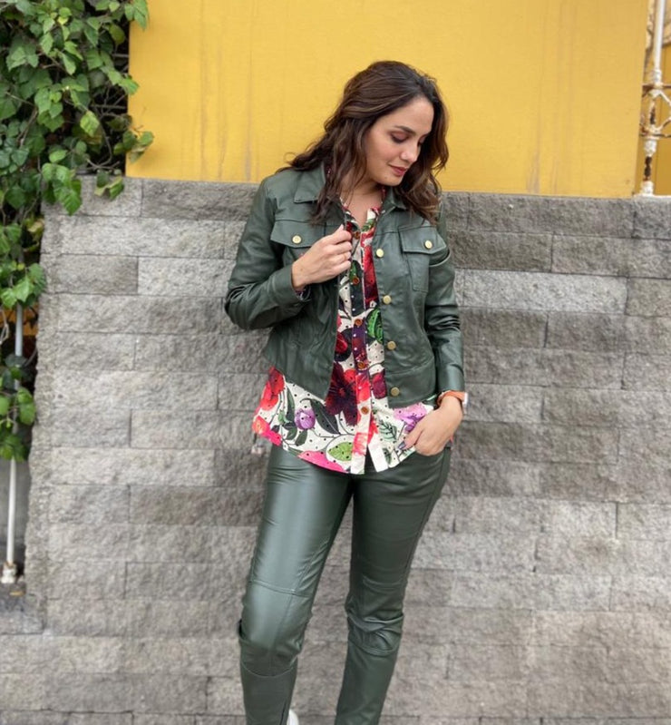 Casaca Corta Látex Verde Militar Stock
