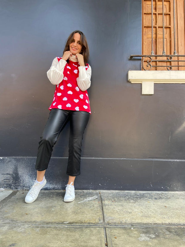 Sweater Bombastic Cafarena Red & White Hearts Stock