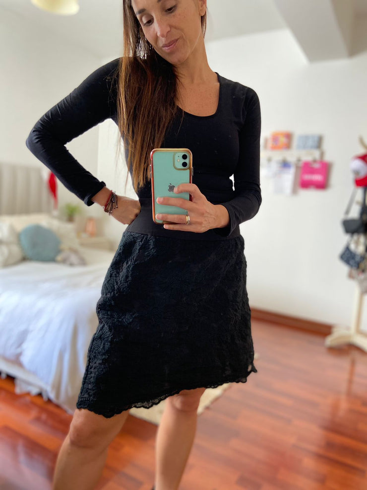 Falda Sublime Encaje Negro Stock