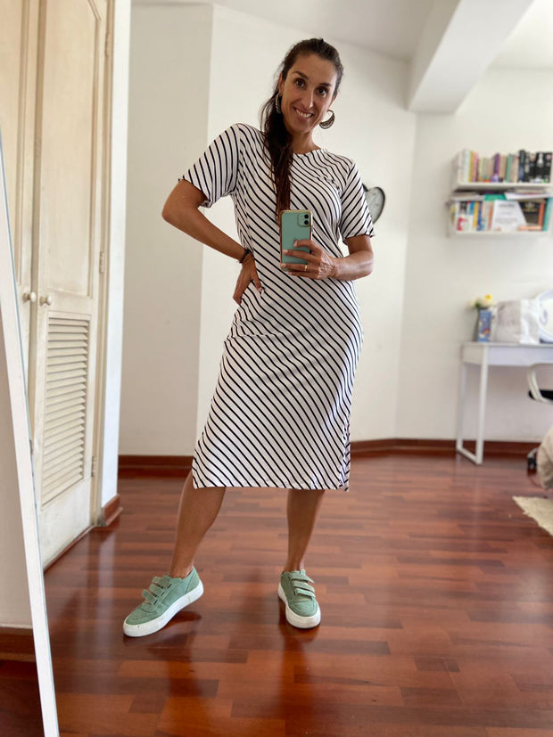 Vestido Midi T.Shirt Blanco Lineal