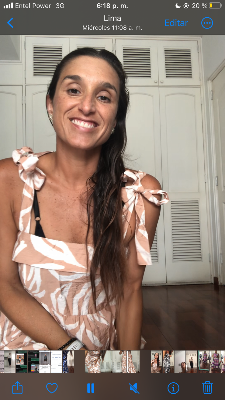 Vestido Tiempos Beidge y Blanco