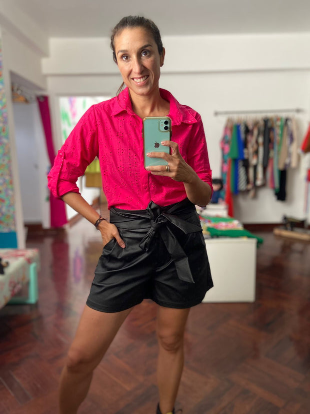 Blusa Classic Broderie Fucsia