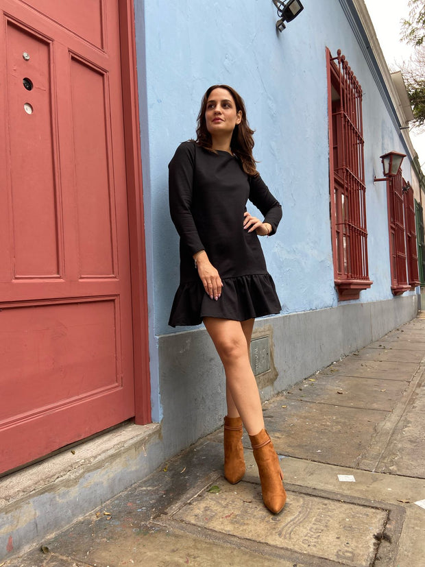 Vestido Corto Negro Flores Espalda
