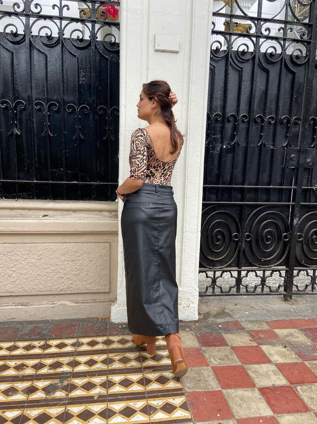 Falda Cuero Negro
