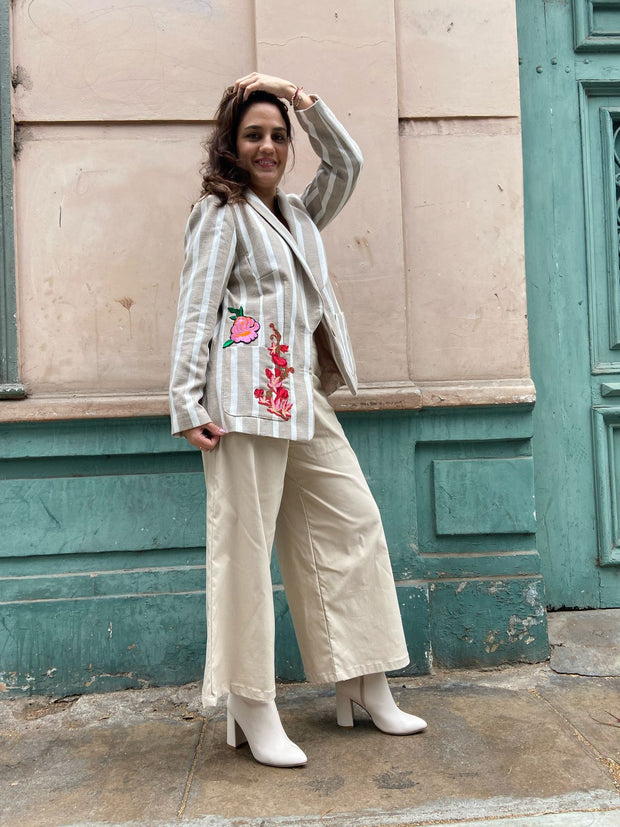 Saco Beige Rayas Blancas