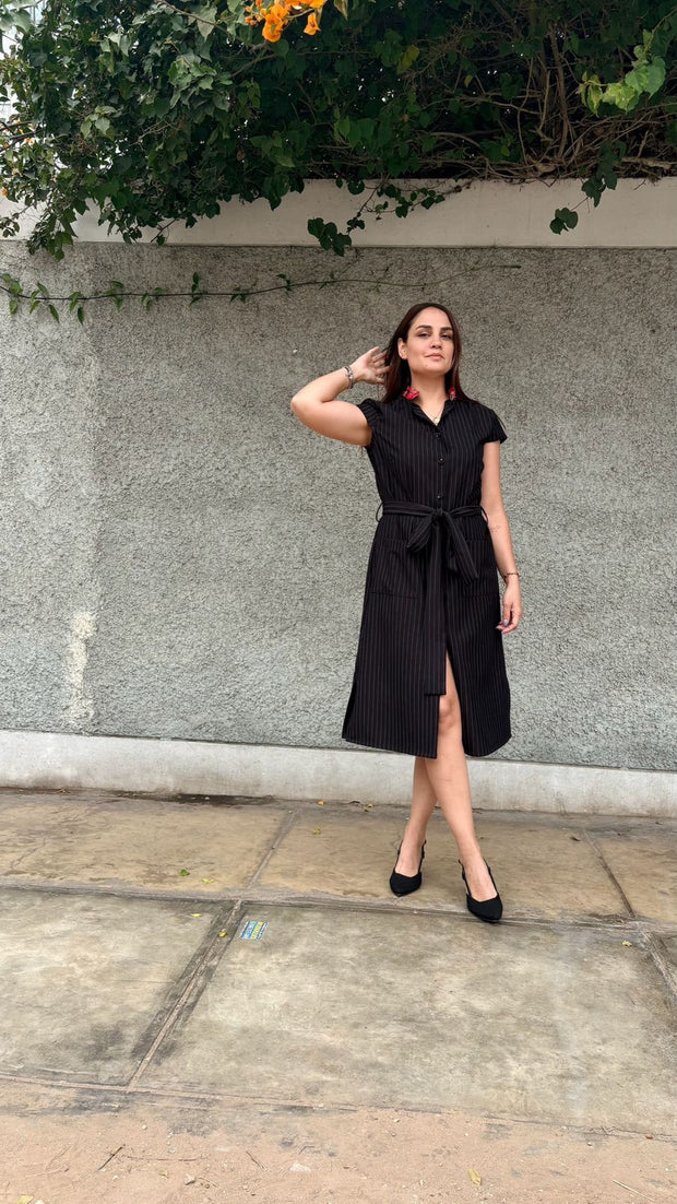 vestido sastre black cuello neru