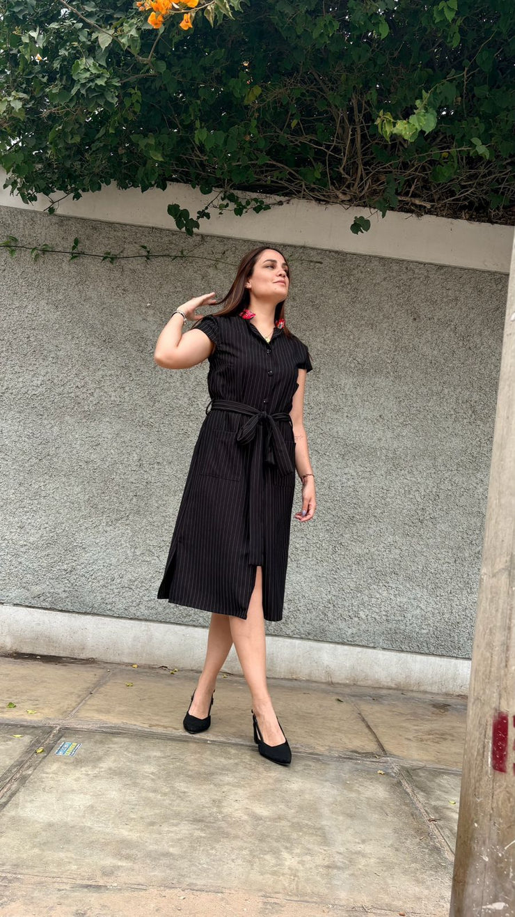 vestido sastre black cuello neru