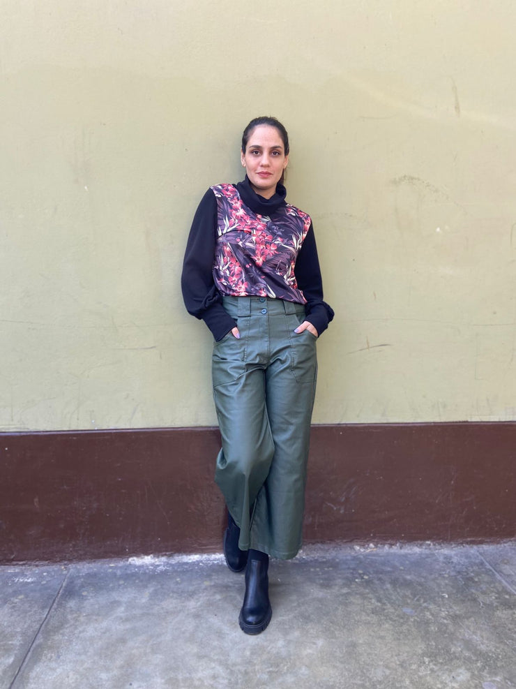 Pantalón Parches Látex Verde Militar Stock