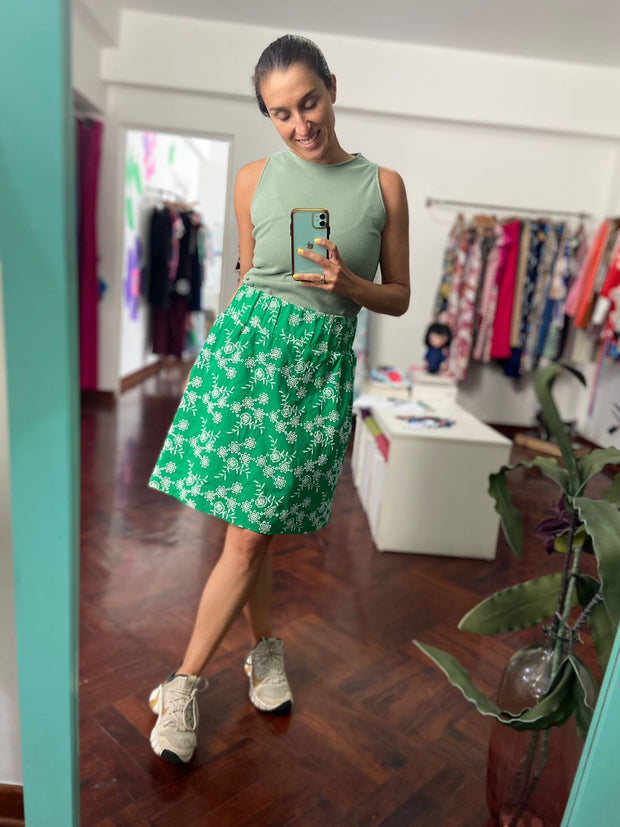Falda Broderi