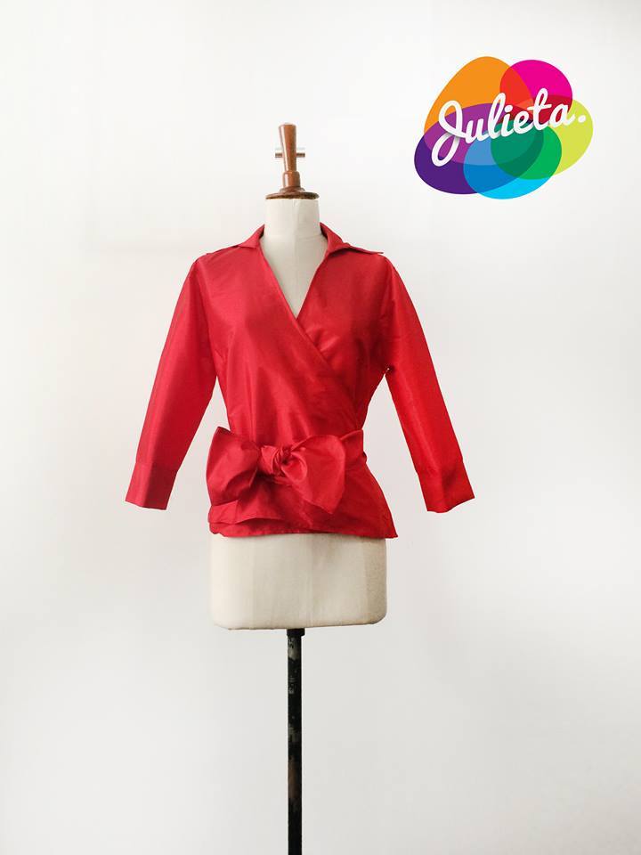 Blusa Cruzada roja