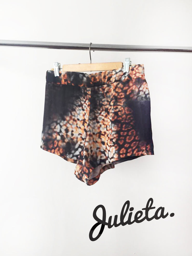 Short Simple Print Julieta Shop