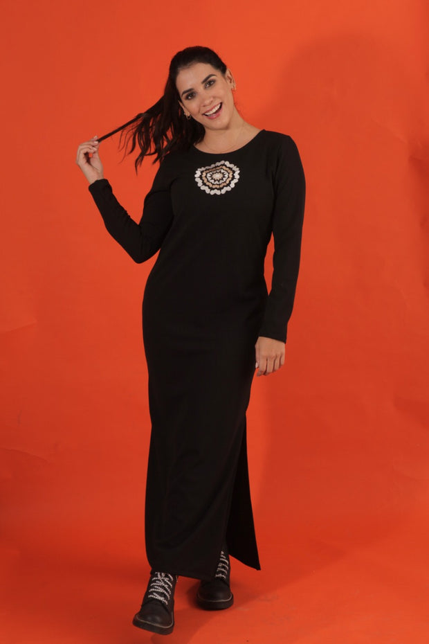 Vestido Maxi T-Shirt Negro Bordado