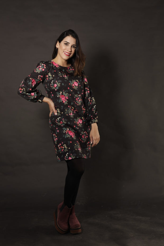 Vestido Bombacho Negro Floral